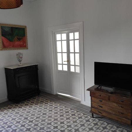 Nuevo Elegante Piso Vintage En Plena Plaza Mayor Madrid Kültér fotó