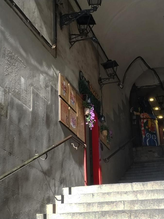 Nuevo Elegante Piso Vintage En Plena Plaza Mayor Madrid Kültér fotó